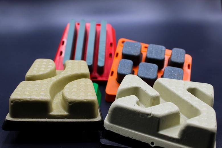 MACCHINE AUTOMATICHE: IN LINEA E MONOTESTA