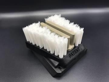 FRANKFURT DUO CLEANER REVERSE&reg;